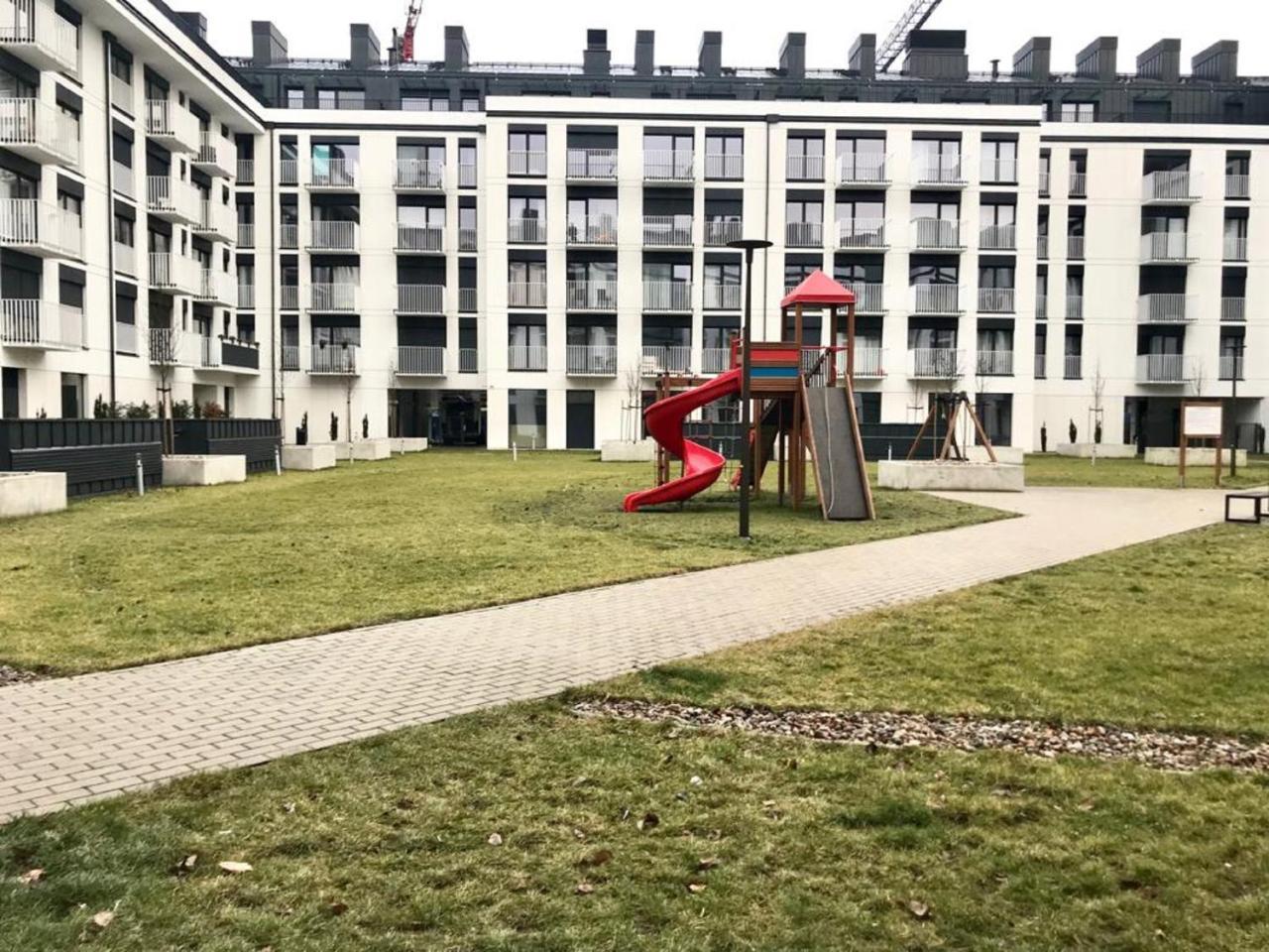 Apartamenty Zajezdnia Mtp Poznań Exteriör bild